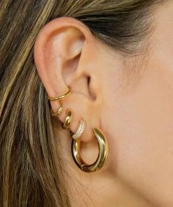 Astrid & Miyu Bold Huggies In Gold Earrings