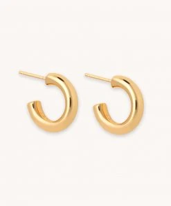 Astrid & Miyu Essential Small Hoops In Gold