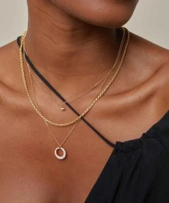 Astrid & Miyu Rope Chain Necklace In Gold