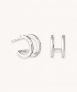 Astrid & Miyu Illusion Simple Stud Earrings In Silver