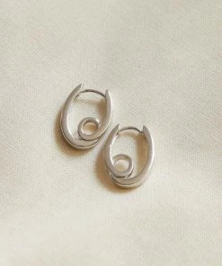 Astrid & Miyu Sale Infinite Hoops In Silver