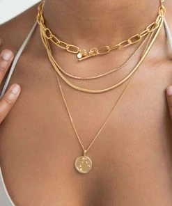 Astrid & Miyu Ripple T-Bar Chunky Necklace In Gold Necklaces