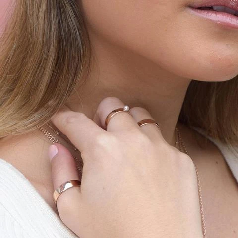 Astridandmiyu Sale Pearl Signet Ring In Rose Gold 4 Astridandmiyu Sale Pearl Signet Ring In Rose Gold