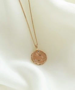 Astrid & Miyu Pisces Zodiac Pendant Necklace In Gold Zodiac Necklaces