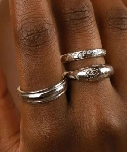 Astrid & Miyu Ripple Ring In Silver