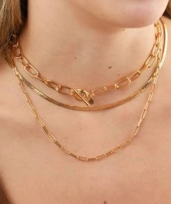 Astrid & Miyu Ripple T-Bar Chunky Necklace In Gold Necklaces