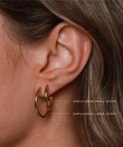 Astrid & Miyu Best Sellers Simple Hinge Large Hoops In Gold