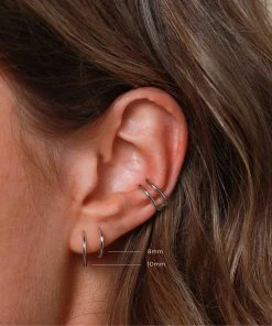 Astrid & Miyu Simple Hoops In Solid White Gold