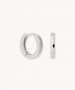 Astrid & Miyu Earrings Square Edge Base Hoops In Silver