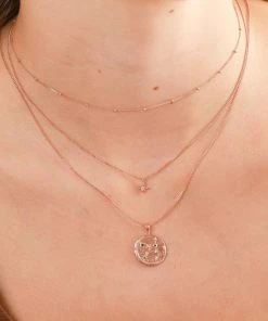 Astrid & Miyu Zodiac Necklaces Virgo Zodiac Pendant Necklace In Rose Gold