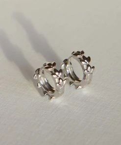 Astridandmiyu Wreath Huggies In Silver