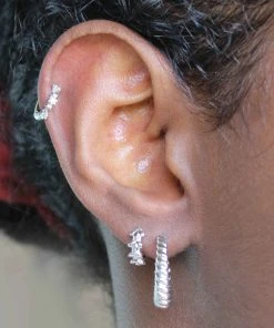 Astridandmiyu Wreath Huggies In Silver